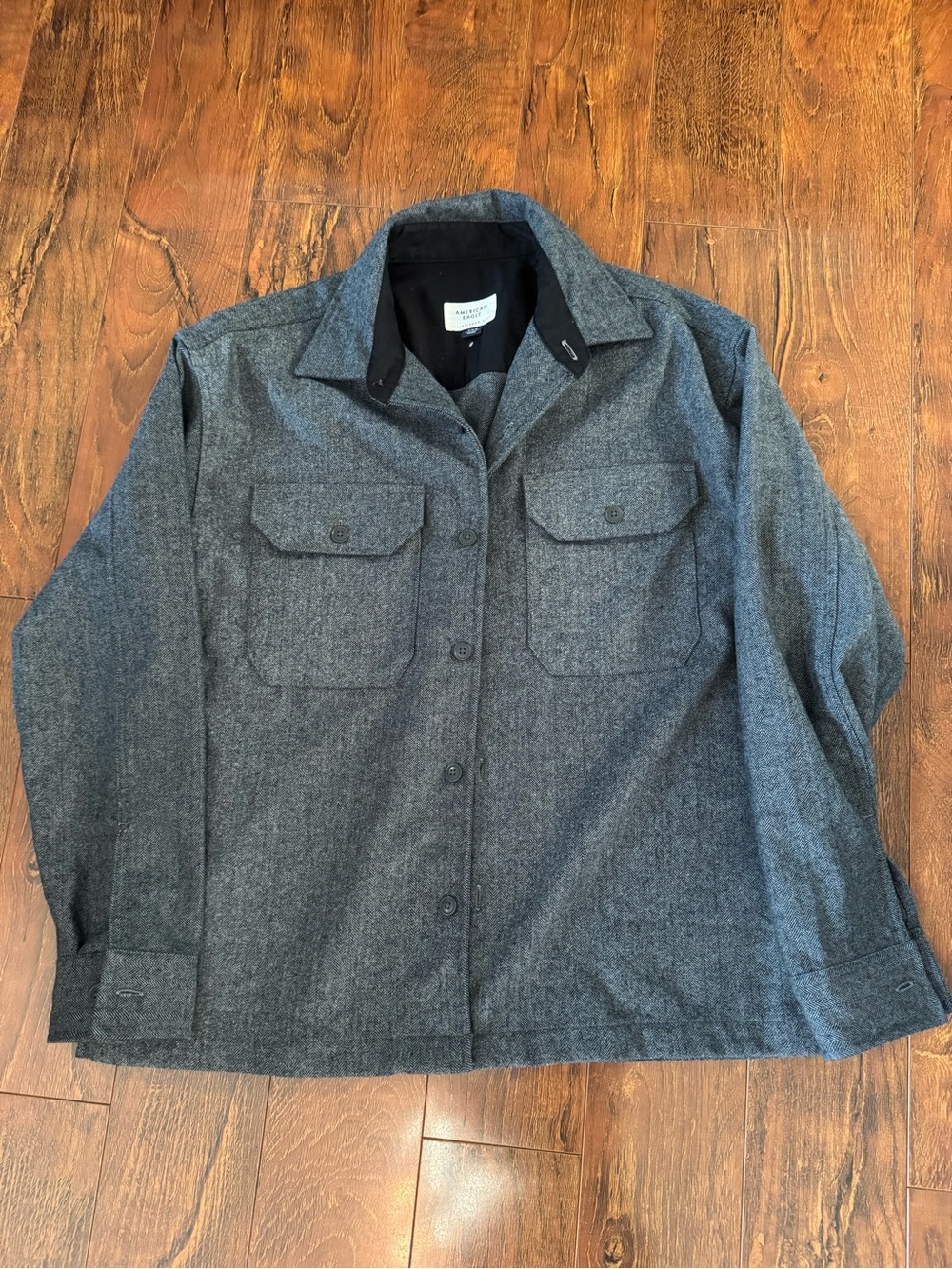 American Eagle Outfitters Gray Button-Front Shirt Jacket